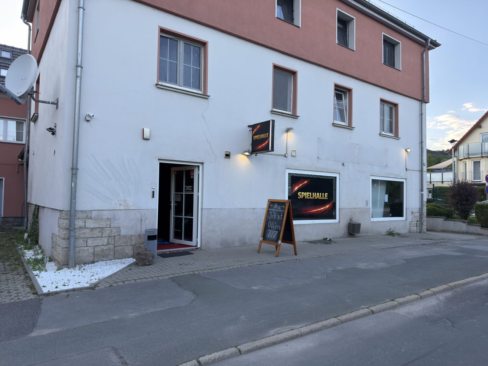 Außenansicht der Spielhalle-Jena in der Naumburger Str. 129